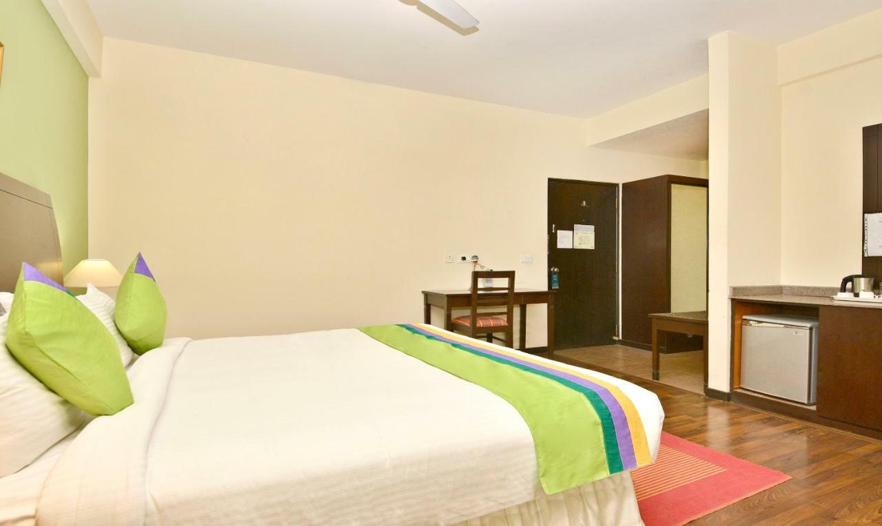 Treebo Trend Sterling Suites Inn بنغالور المظهر الخارجي الصورة